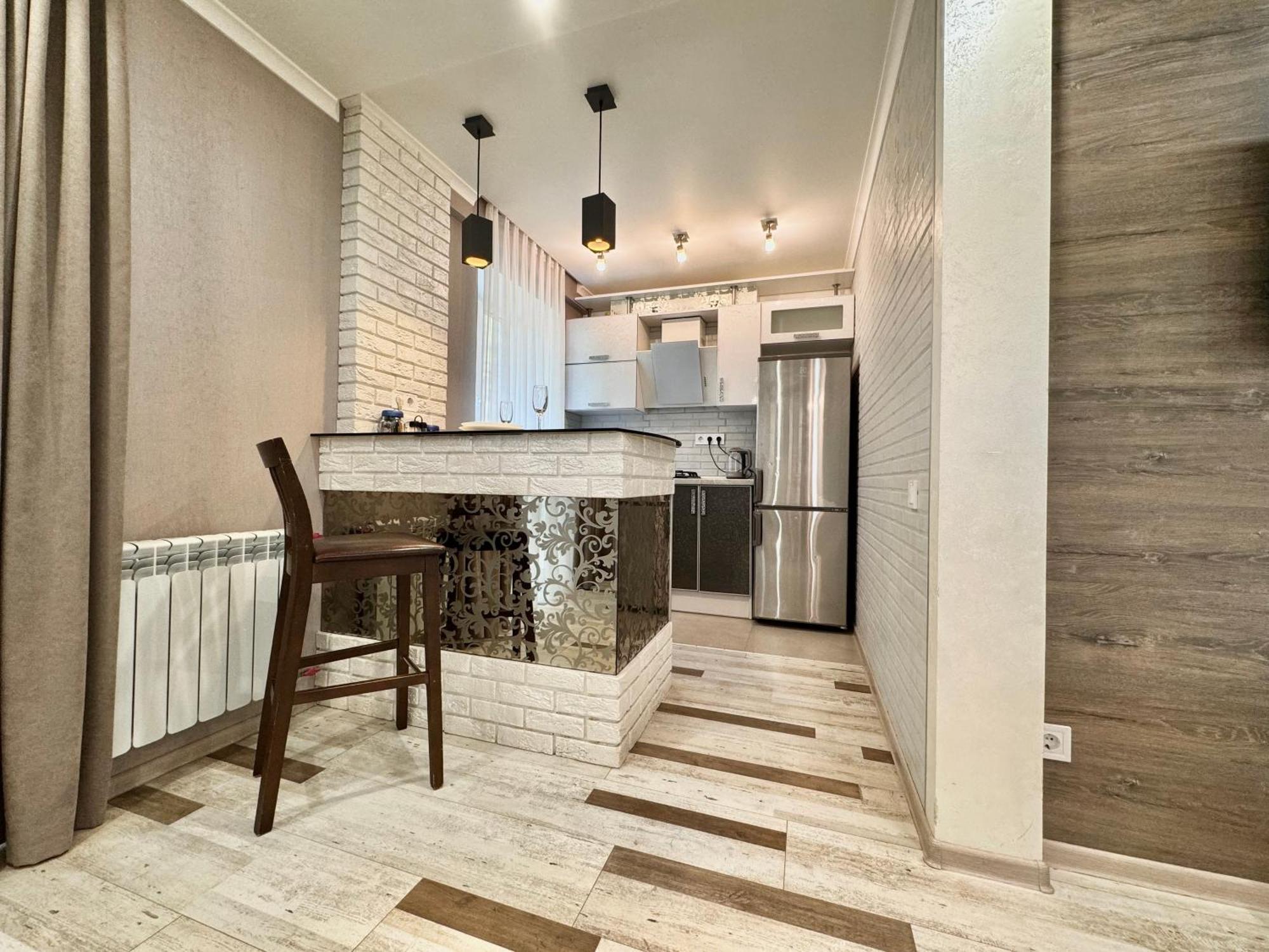 Apartpoltava Розкішна Студія З Кутовою Ванною, 1-Й Будинок Біля Корпусного Парку, Панорамний Балкон Exteriör bild